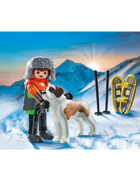 PM71741,Playmobil - Figurina drumet cu animalut de colectie caine Saint Bernard