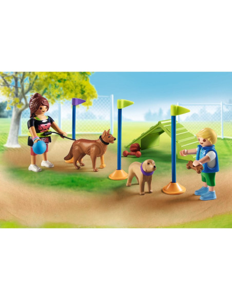 PM71745,Playmobil - Parc pentru catei