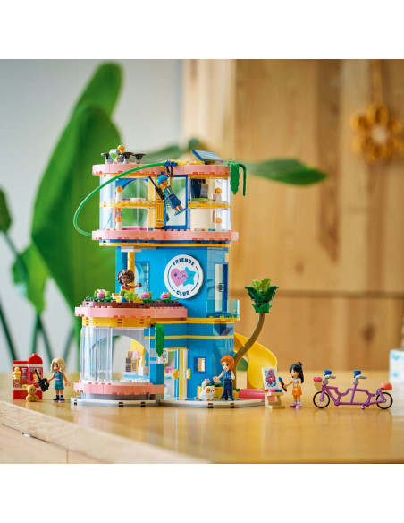 LEGO-42689,Lego Friends Clubul Prietenilor Din Orasul Heartlake 42689