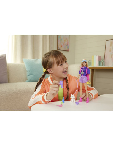 MTJJV59,Barbie Family And Friends Set Papusa Barbie Malibu Si Accesorii Aventuri In Aer Liber