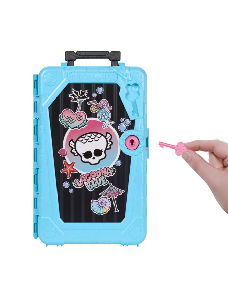 MTJDR51,Monster High Skulltimate Secret Papusa Lagoona Blue