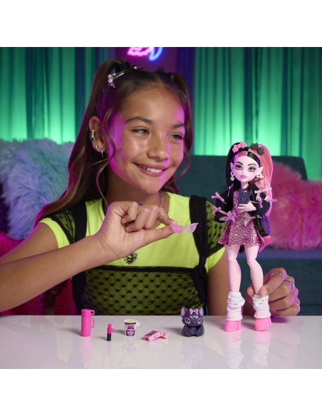 MTJHK29,Monster High Papusa Draculaura Cu Accesorii