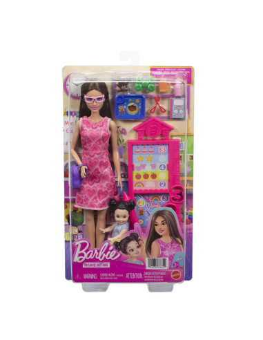 MTJCR71_JMK16,Barbie Set De Joaca Papusa Barbie Bruneta Cu Rochie Roz Face Cariera Profesoara