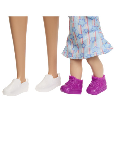 MTJCR71_JMK16,Barbie Set De Joaca Papusa Barbie Bruneta Cu Rochie Roz Face Cariera Profesoara