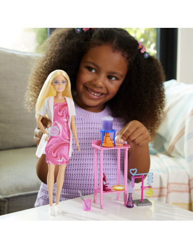 MTJCR70,Barbie Set De Joaca Papusa Barbie Face Cariera Om De Stiinta