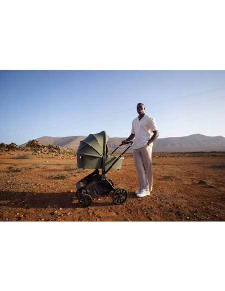 BN-LO-MIKA_PLUS_BROWN_RUST,Carucior sport, Lionelo, Mika Plus, Cadru din aluminiu, Copertina XXL, Spatar reglabil in 3 pozitii, 