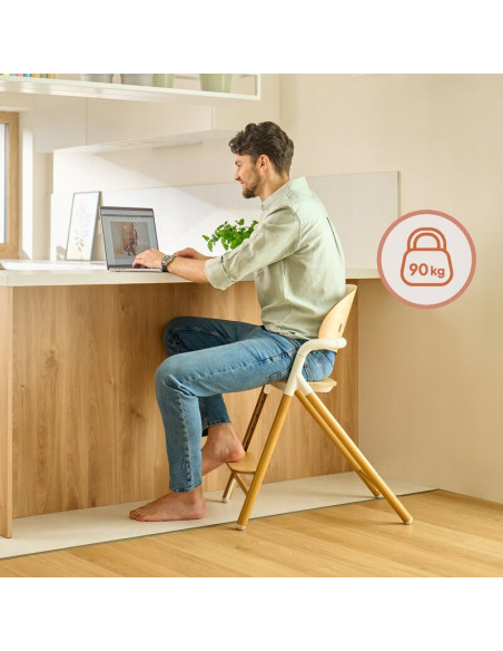 BN-LO-CELIA_BLACK_WOOD,Scaun de masa multifunctional Celia, Lionelo, Din lemn de fag, 6 luni- adult, Reglabil pe inaltime, Husa 