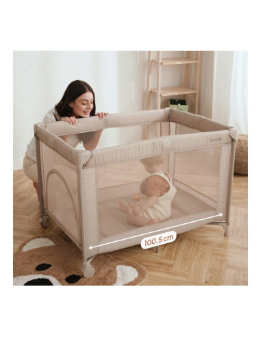 BN-LO-AMELIE_BEIGE_SAND,Patut pliant, Lionelo, Amelie, Cu intrare laterala, 100.5×70.5 cm, Include salteluta, roti, geanta pentr