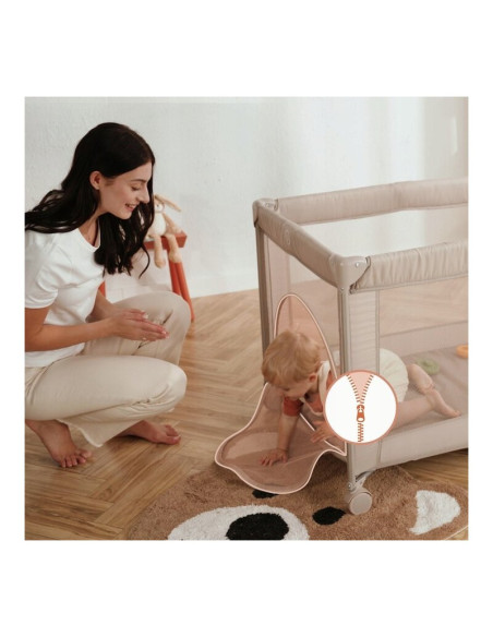BN-LO-AMELIE_BEIGE_SAND,Patut pliant, Lionelo, Amelie, Cu intrare laterala, 100.5×70.5 cm, Include salteluta, roti, geanta pentr