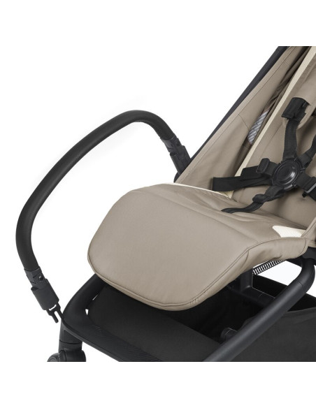 BN-8420421095744,Carucior sport, Jane, Clap 3, Sistem compact de pliere care permite transportul caruciorului la bordul aeronave