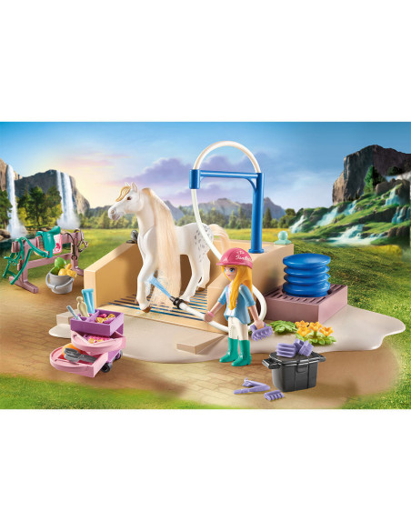 PM71354,Playmobil - Spalatorie Cu Isabella Si Calutul Lioness