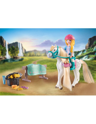 PM71354,Playmobil - Spalatorie Cu Isabella Si Calutul Lioness