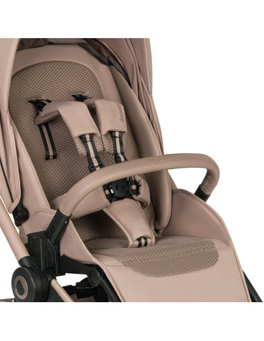 BN-LO-FREYA_3IN1_BEIGE_SAND,Carucior 3 in 1, Lionelo, Freya, Cu scoica ADAC, Landou si salteluta ventilate, Pliabil, Reglare spa