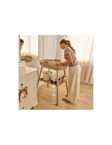 BN-LO-ROSIE_BEIGE_SAND,Masuta de infasat, Lionelo, Rosie, Cu saltea de infasat inclusa si roti, Spatiu pentru depozitare, Reglab