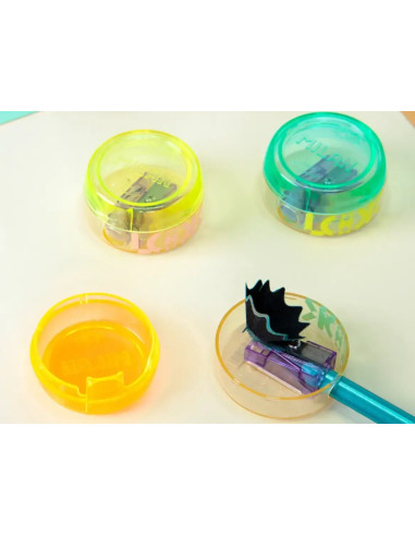 20157924LK2-32,Ascutitoare plastic simpla cu container SPIN LOOK 2 MILAN - Set 32