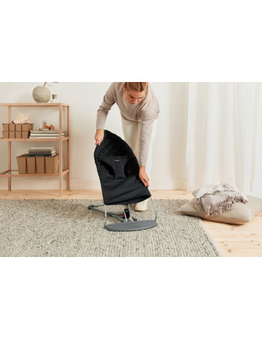 BS-006116A,BabyBjorn - Balansoar Bliss Black din tesatura matlasata cu aspect Clasic