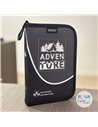 Penar echipat cu 1 fermoar si 2 clape Herlitz 400211275, 34 piese, Motiv Adventure