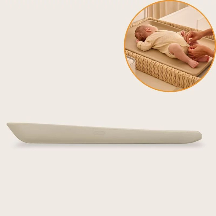 BN-LO-MEGS_BEIGE_SAND,Saltea de infasat, Lionelo, Megs, Moale, Utilizabil si fara husa, Impermeabila, Design ergonomic, 70x49 cm