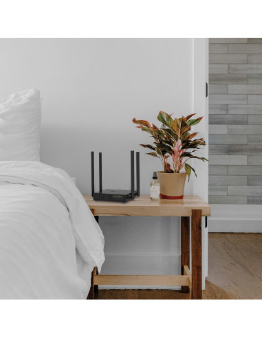 ROUTER TP-LINK wireless 1200Mbps, 4 porturi 10/100Mbps, 4
