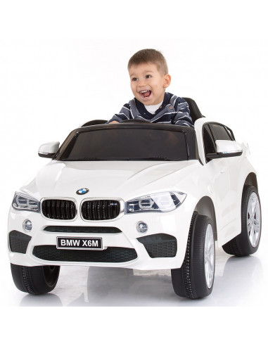 Masinuta electrica Chipolino BMW X6 white cu roti