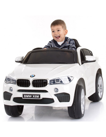 Masinuta electrica Chipolino BMW X6 white cu roti