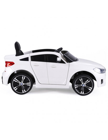 Masinuta electrica Chipolino BMW 6 GT white,ELKBMWGT03W