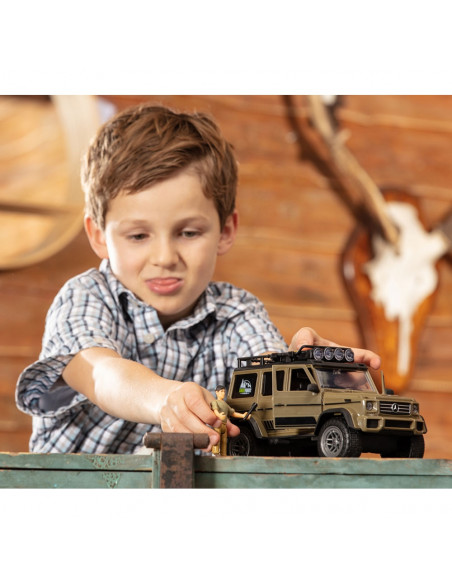 Masina Dickie Toys Playlife Ranger Set cu masina Mercedes-Benz