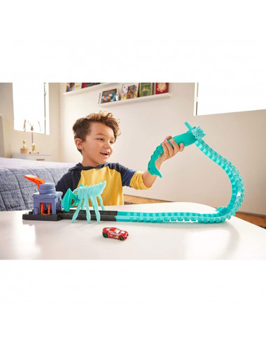 Pista de masini Hot Wheels by Mattel Toxic Scorpion attack cu