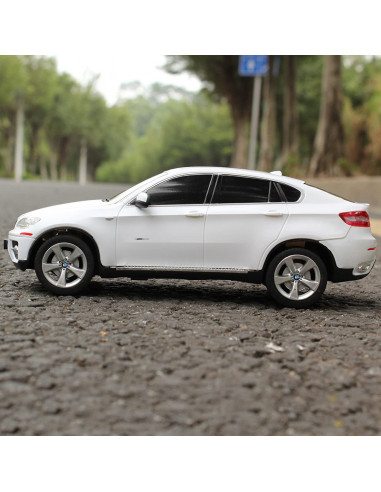 Masina Cu Telecomanda Bmw X6 Alb Cu Scara 1 La 24,Ras31700_Alb