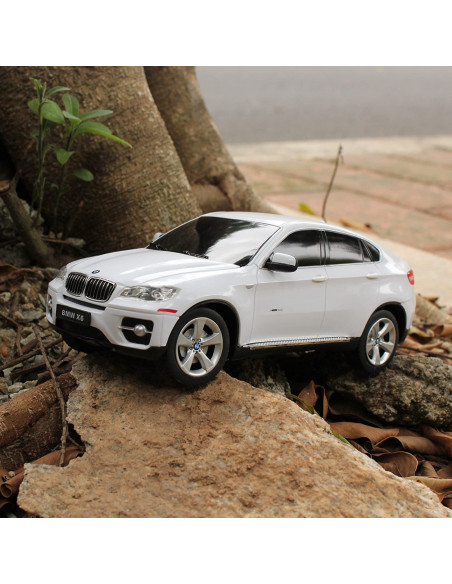 Masina Cu Telecomanda Bmw X6 Alb Cu Scara 1 La 24,Ras31700_Alb