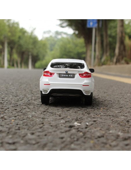 Masina Cu Telecomanda Bmw X6 Alb Cu Scara 1 La 24,Ras31700_Alb