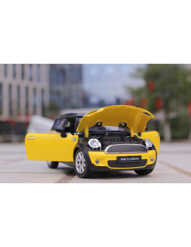 Masinuta Metalica Mini Cooper Clubman Galben Scara 1 La