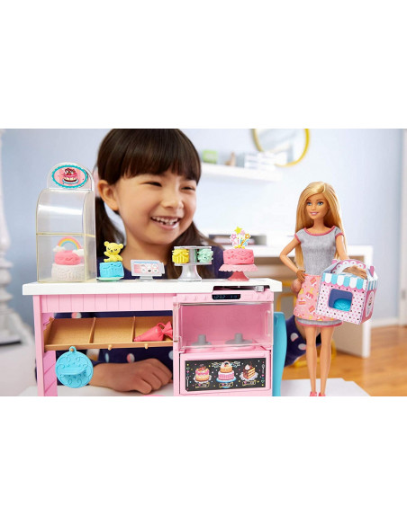 Barbie Set Atelier Cofetarie Si Papusa,MTGFP59