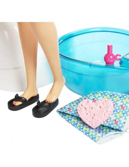 Barbie Set Cu Papusa La Salonul De Manichiura,MTGHN07