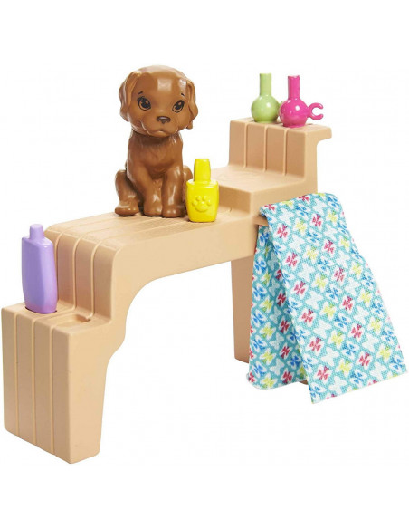 Barbie Set Cu Papusa La Salonul De Manichiura,MTGHN07