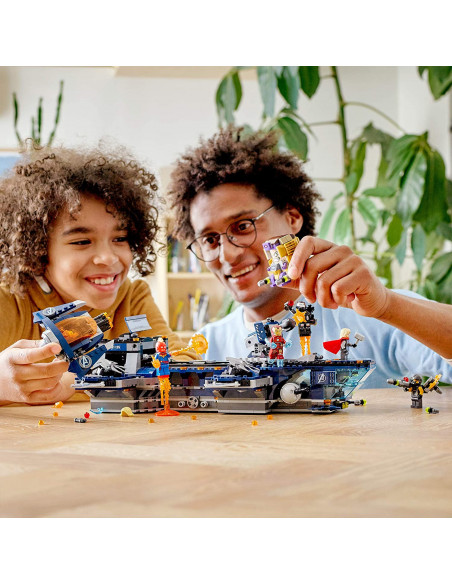 Lego Super Heroes Elicopter De Transport Al Razbunatorilor