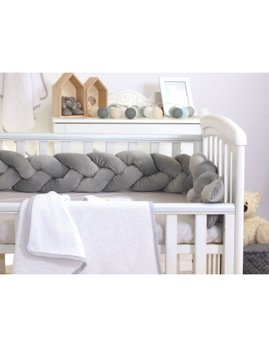 Protectie laterala patut bebe, Bumper impletit, Inchidere