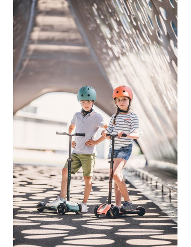 TROTINETA PLIABILA PENTRU COPII SI ADULTI, ROTI LUMINOASE SCOOT