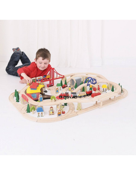 Circuit cu tren marfar (133 piese),BJT017