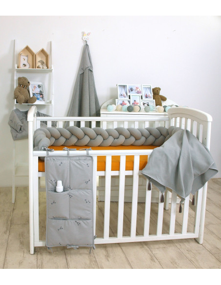 Protectie laterala patut bebe, Bumper impletit, Inchidere