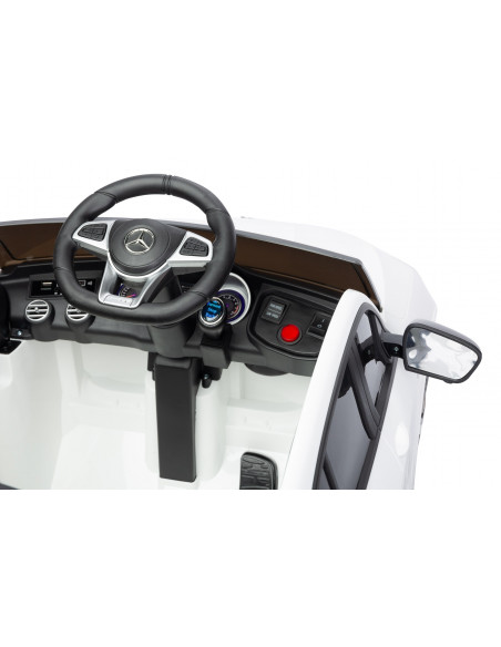 Masinuta electrica cu telecomanda MERCEDES AMG GLC 63S