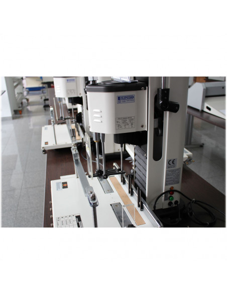 Echipament electric profesional de gaurit hartia cu 1 burghiu Echipament electric profesional de gaurit hartia cu 1 burghiu