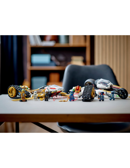LEGO NINJAGO Legacy Ultra Sonic Raider,71739