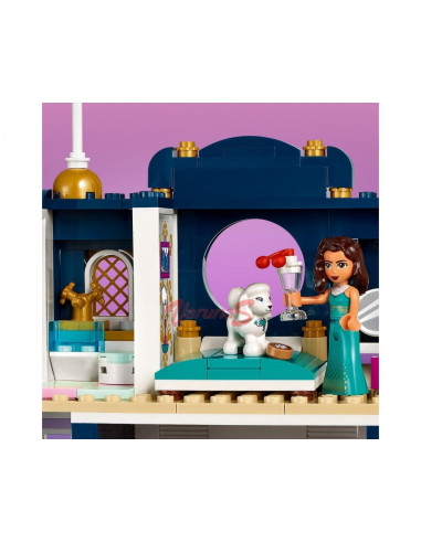 LEGO Friends Grand Hotel in orasul Heartlake,41684