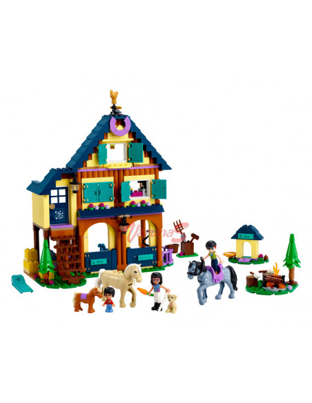 LEGO Friends Centrul de echitatie din padure,41683
