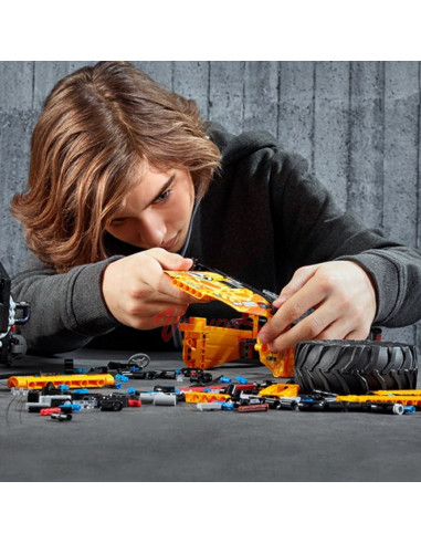 LEGO Technic 4X4 X-treme Off-Roader,42099