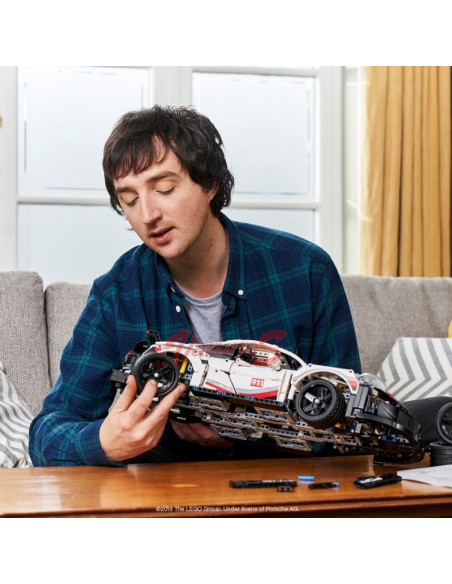 LEGO Technic Porsche 911 RSR,42096