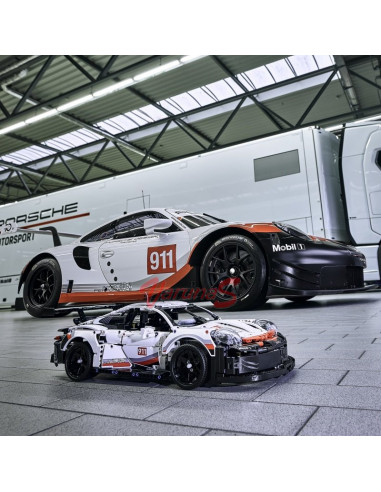 LEGO Technic Porsche 911 RSR,42096