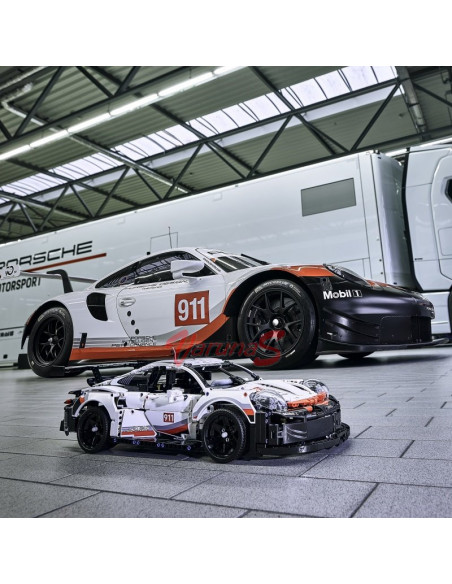 LEGO Technic Porsche 911 RSR,42096