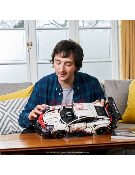 LEGO Technic Porsche 911 RSR,42096